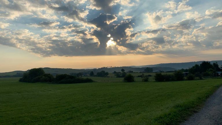Sonnenaufgang im Sauerland